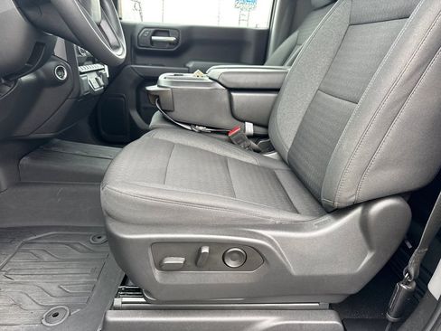 Used 2023 GMC Sierra 1500 Pro w/ Convenience Package image 10