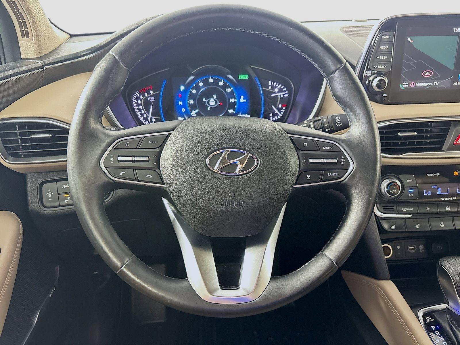 Used 2020 Hyundai Santa Fe Limited FWD image 11