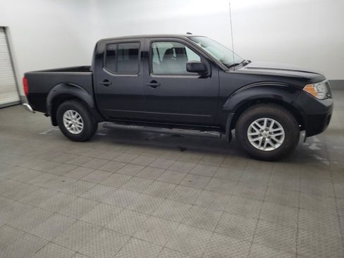 Used 2018 Nissan Frontier SV w/ Value Truck Package image 11