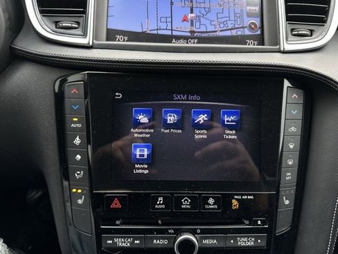 Used 2019 INFINITI QX50 Essential w/ Premium Heat Package image 22