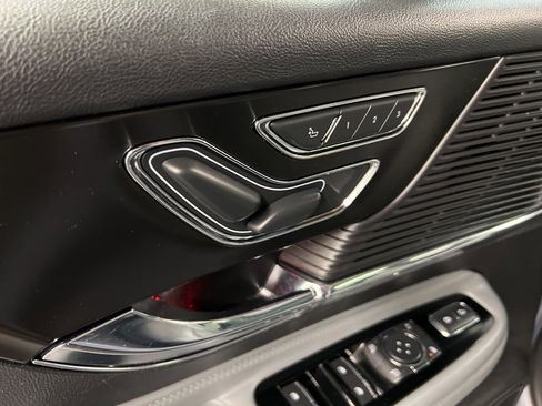 Used 2022 Lincoln Corsair Reserve w/ Equipment Group 201A image 28