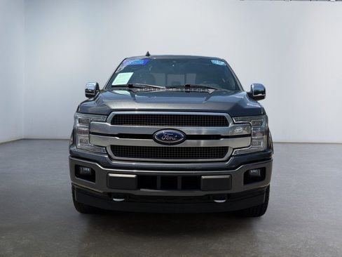Used 2020 Ford F150 Platinum w/ Equipment Group 701A Luxury AWD/4WD image 3