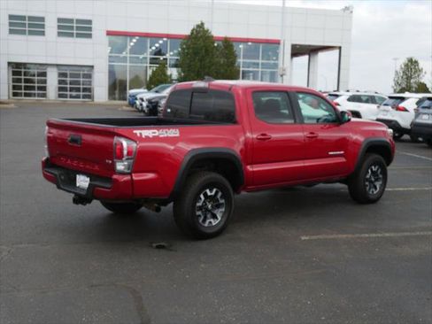 Certified 2021 Toyota Tacoma TRD Off-Road w/ Technology Package image 5