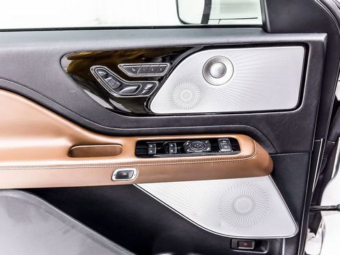 Used 2021 Lincoln Aviator Reserve w/ Equipment Group 208A image 26