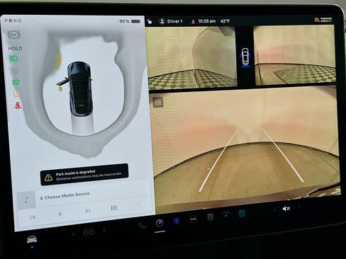 Used 2024 Tesla Model Y Long Range image 22