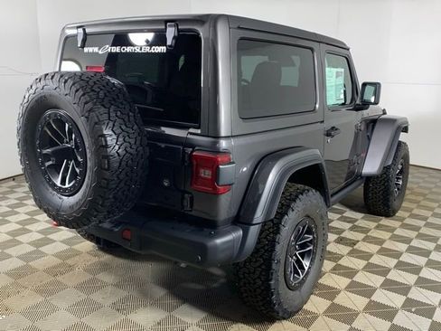 Used 2026 Jeep Wrangler Rubicon AWD/4WD image 4