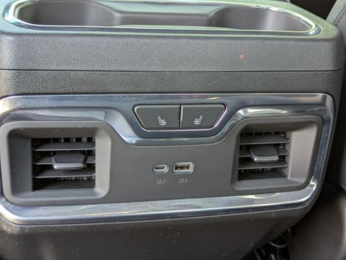 Used 2025 Chevrolet Silverado 1500 High Country AWD/4WD image 21