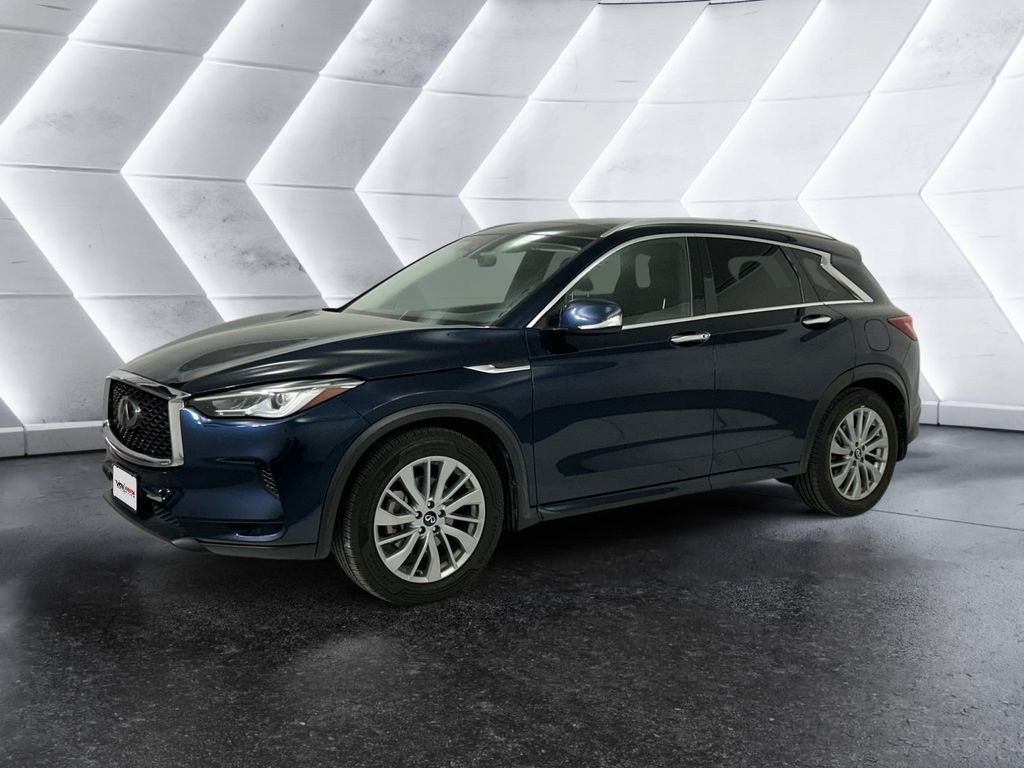 Used 2023 INFINITI QX50 Luxe AWD/4WD image 3