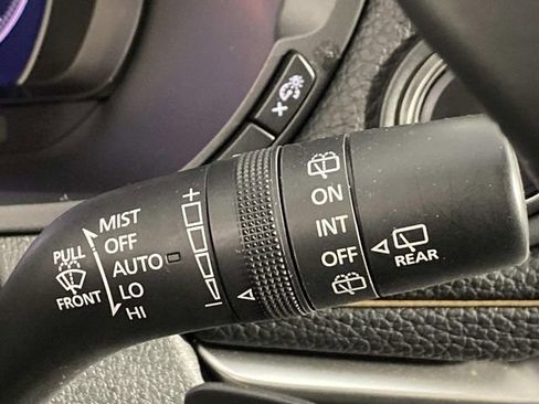 Used 2024 MAZDA CX-90 Plug-In Hybrid w/ Premium Pkg AWD/4WD image 18
