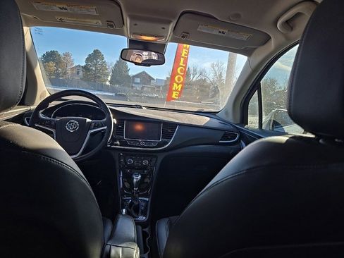 Used 2020 Buick Encore Preferred image 14