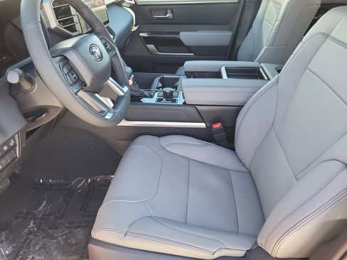 New 2026 Toyota Tundra Limited image 9