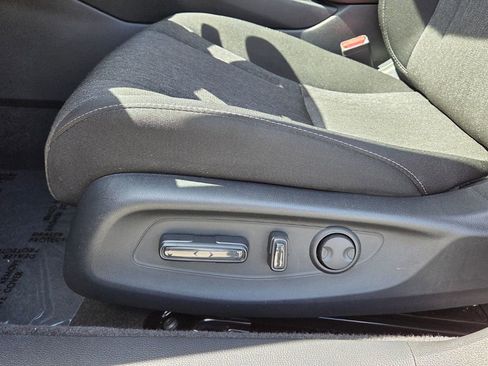 Certified 2023 Honda Accord EX image 10