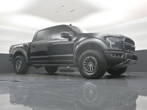 Used 2019 Ford F150 Raptor w/ Equipment Group 802A Luxury AWD/4WD image 44