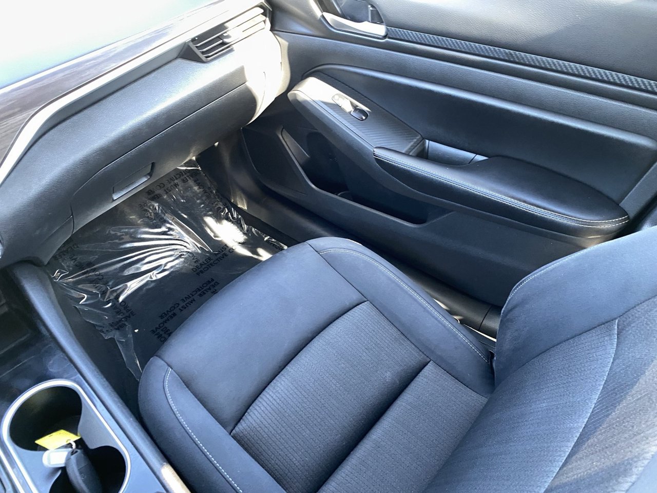 Certified 2024 Nissan Altima 2.5 SV FWD image 19