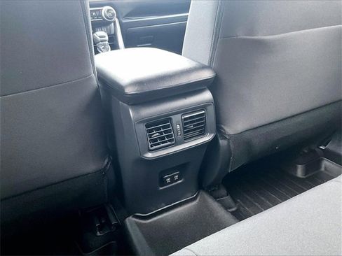 Used 2019 Toyota RAV4 XLE image 29