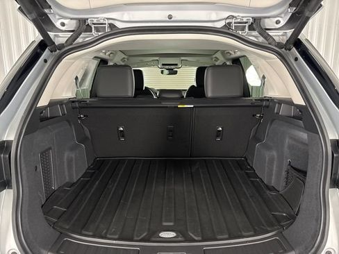 Used 2025 Land Rover Discovery Sport S AWD/4WD image 30