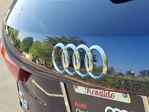 Used 2021 Audi Q3 2.0T Premium w/ Convenience Package AWD/4WD image 30