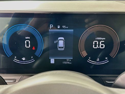 Used 2026 Hyundai Kona SEL Sport FWD image 12