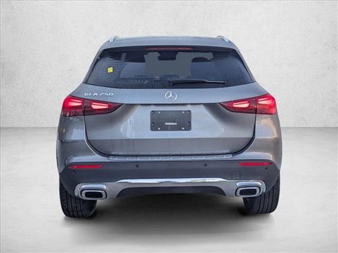 Used 2026 Mercedes-Benz GLA 250 image 7