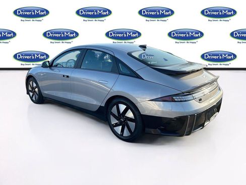 Used 2023 Hyundai Ioniq 6 SE w/ Cargo Package RWD image 5