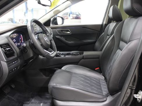Used 2023 Nissan Rogue Platinum AWD/4WD image 20