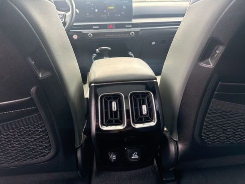 Used 2024 Kia Sorento SX Prestige w/ Sage Leather Package image 21