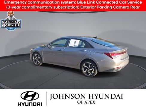 Used 2023 Hyundai Elantra SEL w/ Convenience Package image 5