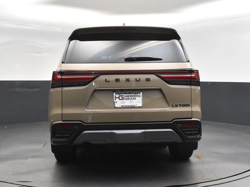 Used 2025 Lexus LX 700h Overtrail image 6