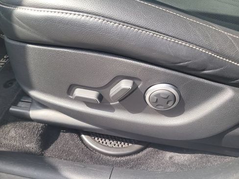 Used 2021 Genesis GV80 2.5T RWD image 22