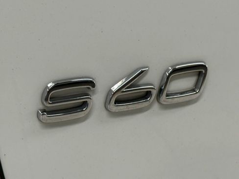 Used 2015 Volvo S60 T5 Premier image 13