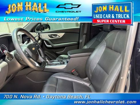 Used 2020 Chevrolet Blazer LT w/ Sound & Technology Package FWD image 17