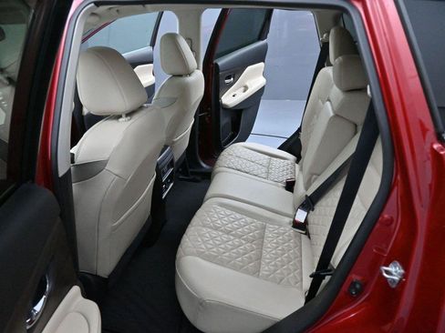 Used 2023 Nissan Murano Platinum w/ Cargo Package AWD/4WD image 31
