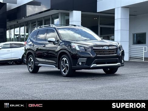 Used 2023 Subaru Forester Touring AWD/4WD image 1