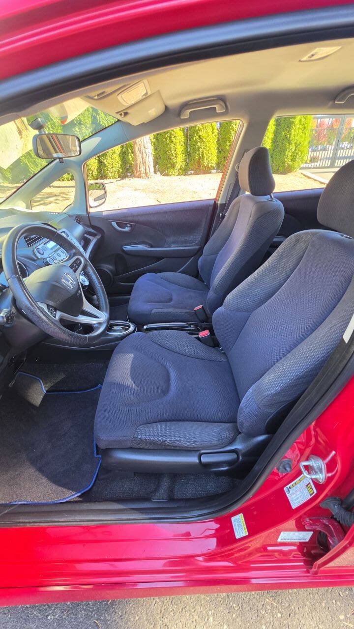 Used 2012 Honda Fit Sport image 8