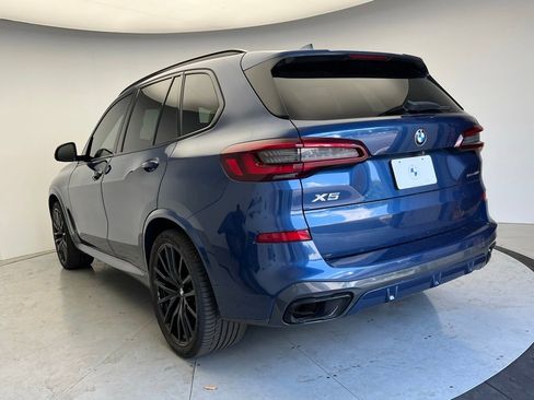 Used 2022 BMW X5 sDrive40i w/ M Sport Package RWD image 4