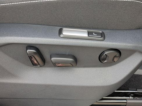 New 2026 Volkswagen Atlas SEL Premium R-Line image 37