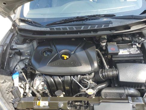 Used 2013 Hyundai Elantra Limited FWD image 10