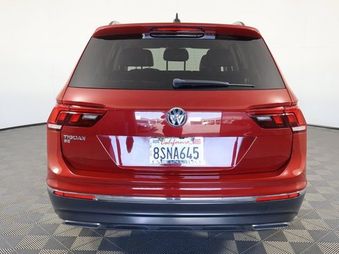 Used 2020 Volkswagen Tiguan SE FWD image 5