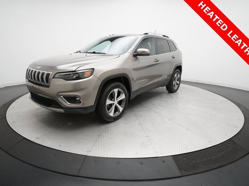 Used 2020 Jeep Cherokee Limited image 1