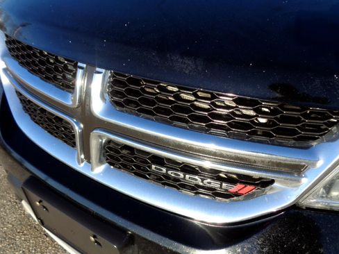 Used 2016 Dodge Journey SXT image 9