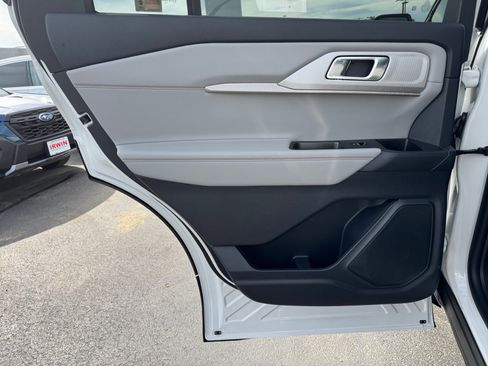 New 2025 Ford Explorer Active w/ Active Comfort Package image 25