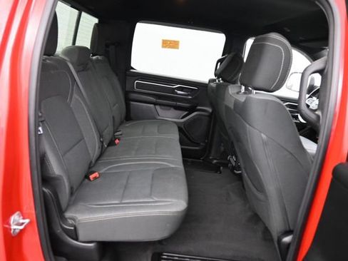 Used 2020 RAM 1500 Big Horn AWD/4WD image 6