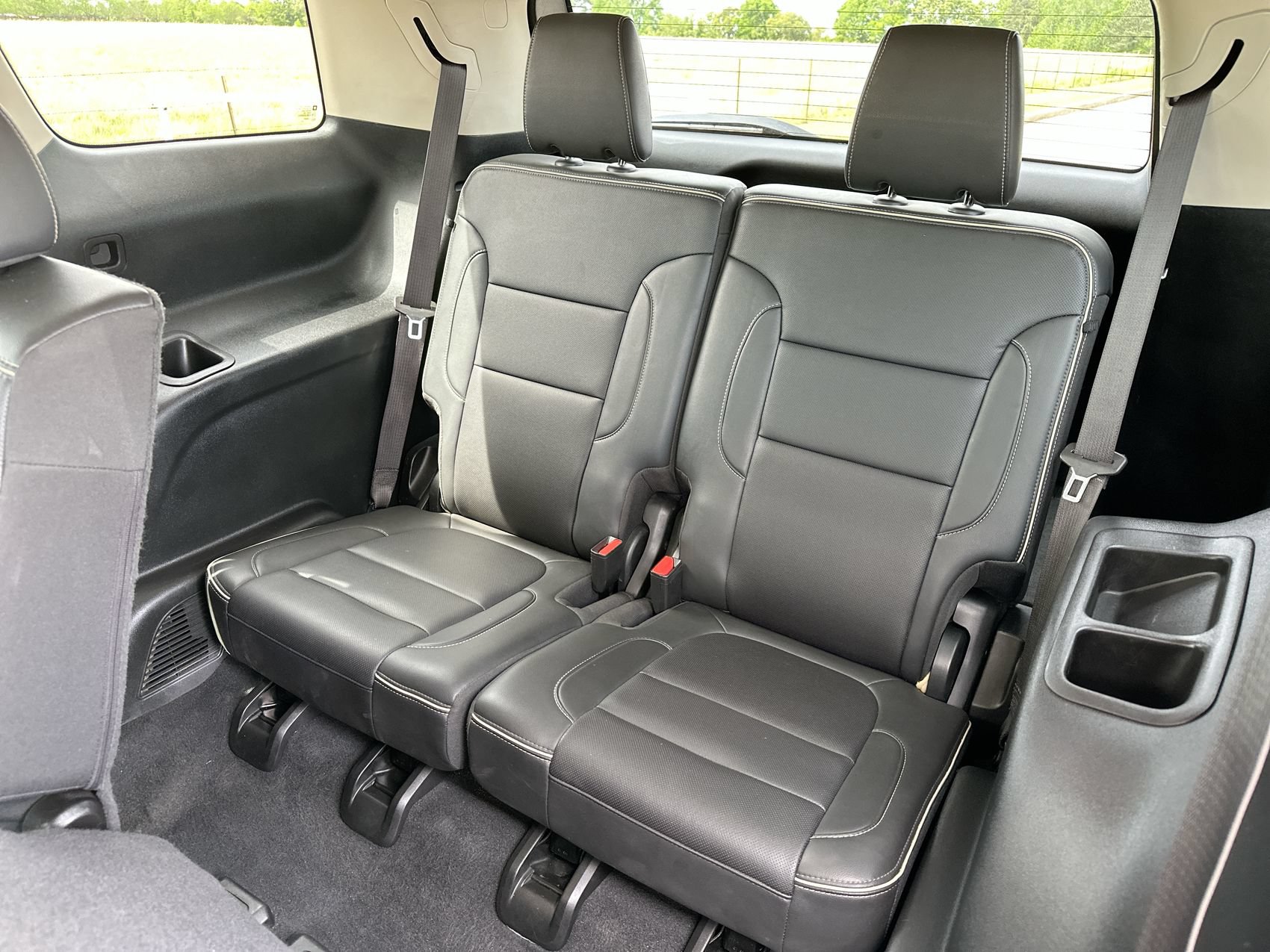 Used 2023 GMC Acadia Denali FWD image 24