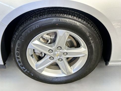 Used 2022 Chevrolet Malibu LS w/ Driver Confidence Package FWD image 13