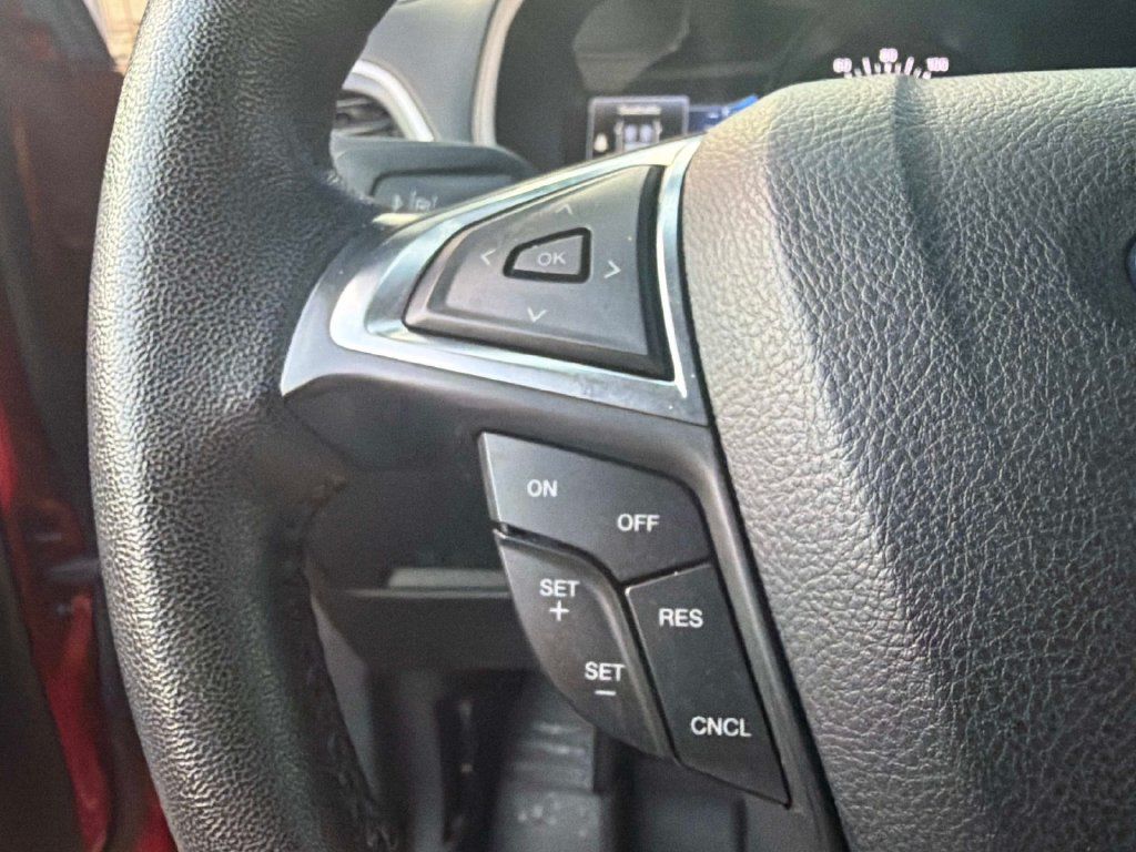 Used 2024 Ford Edge SEL w/ Convenience Package AWD/4WD image 29