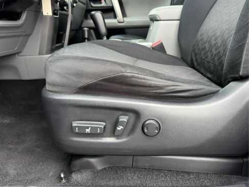 Used 2012 Toyota 4Runner Trail AWD/4WD image 16
