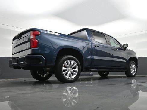 Used 2022 Chevrolet Silverado 1500 Custom w/ Safety Confidence Package image 28
