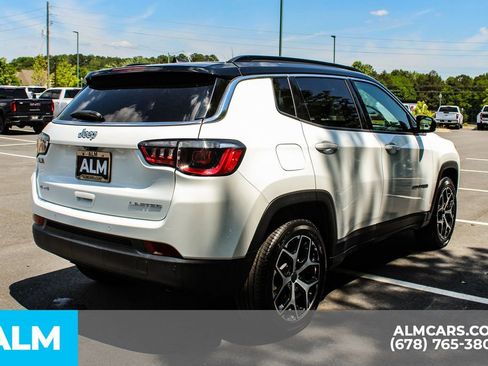 Used 2025 Jeep Compass Limited AWD/4WD image 6