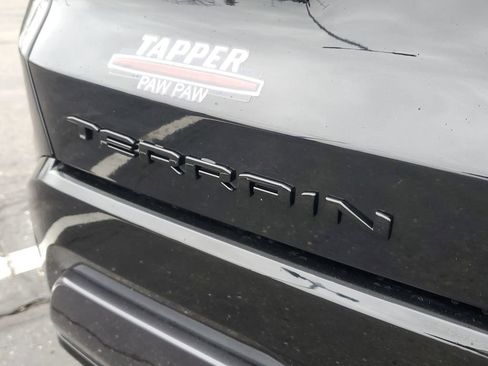 New 2026 GMC Terrain AT4 w/ LPO, Black Badging Package AWD/4WD image 14