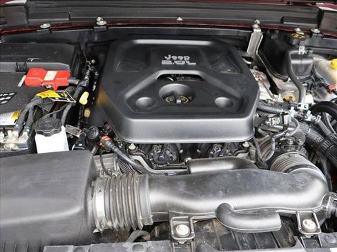 Used 2022 Jeep Wrangler Unlimited Rubicon w/ Steel Bumper Group image 29